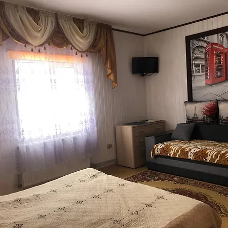 Guest house біля комори