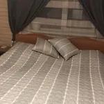 біля комори Maison d'hôtes